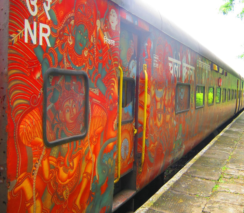 INDIAN RAILWAYS : INDIA´S LIFELINE